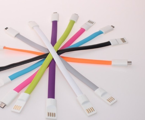Cabo de dados liso do telefone celular de USB do ímã colorido para o telefone de Android do iPhone